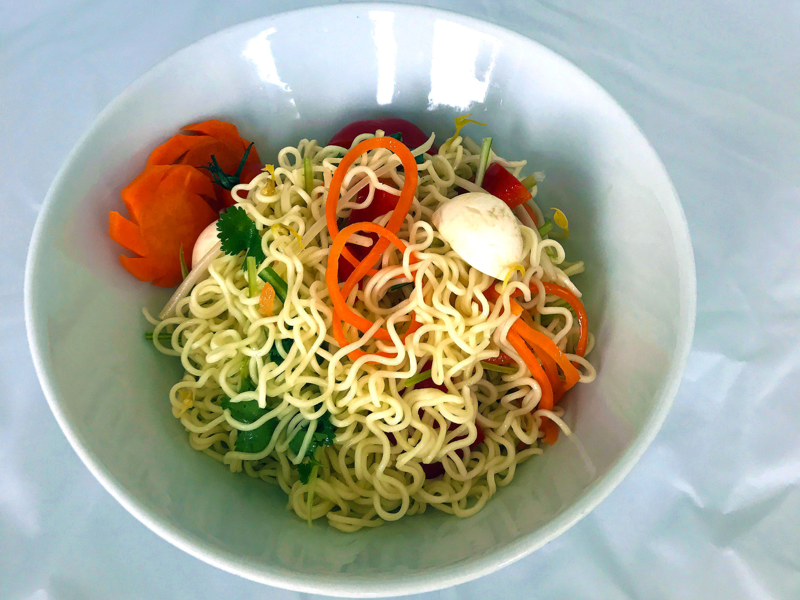 Geschmorte Pilze mit Nudeln | KP Noodle